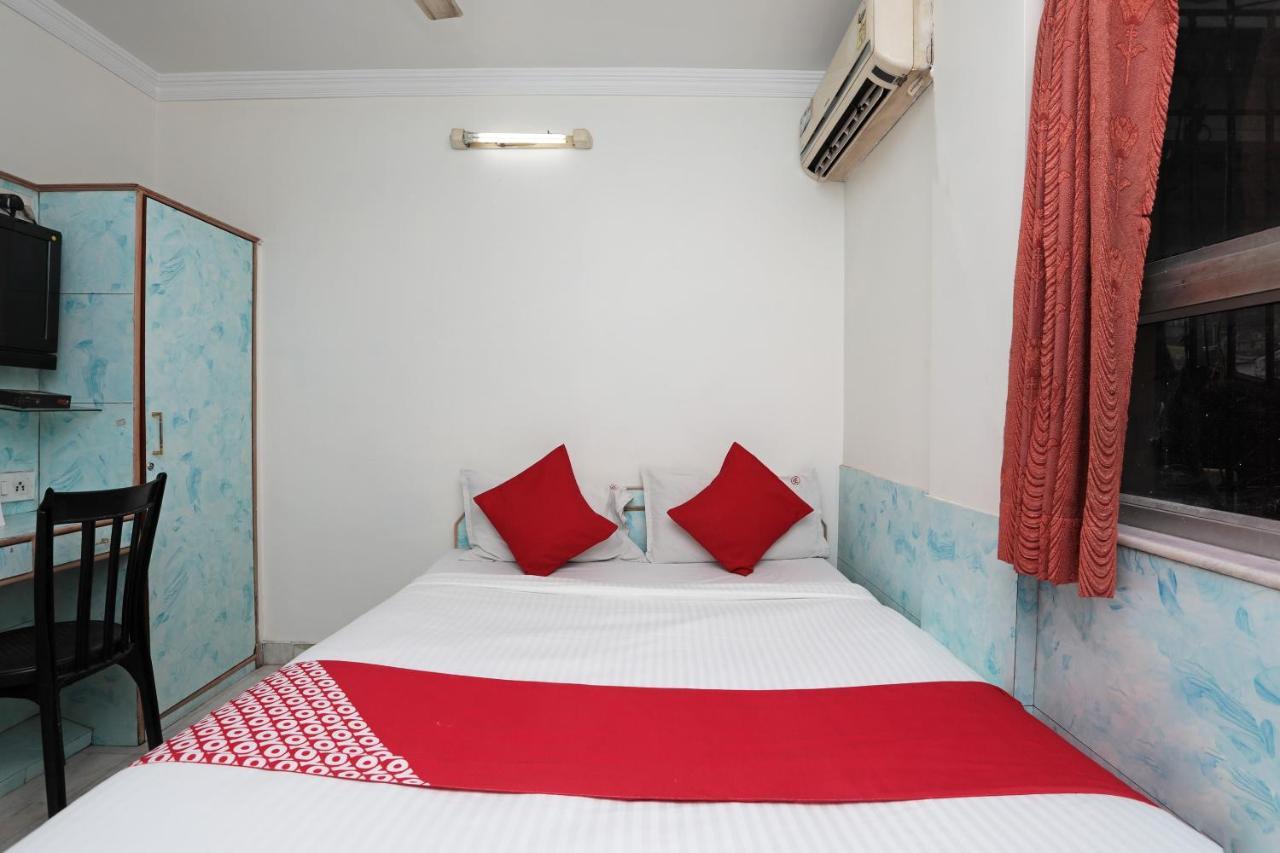 Oyo 26143 Hotel Abedin Kolkata Luaran gambar