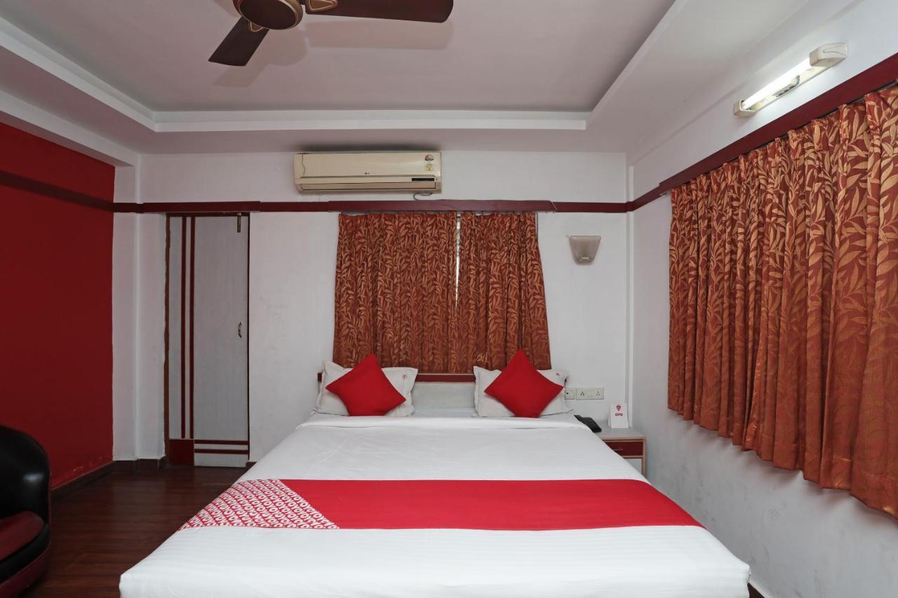 Oyo 26143 Hotel Abedin Kolkata Luaran gambar